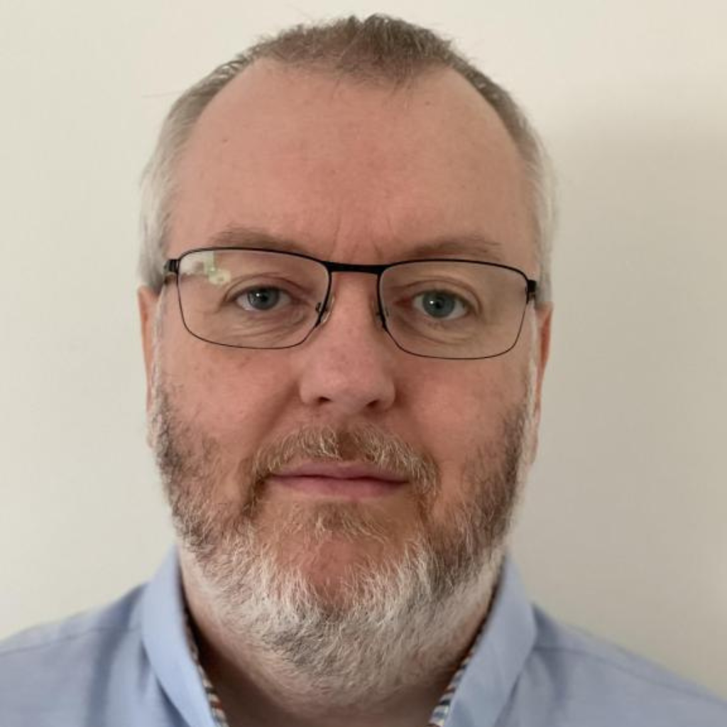 Gary Meaburn - AWS Headshot - 1024x1024